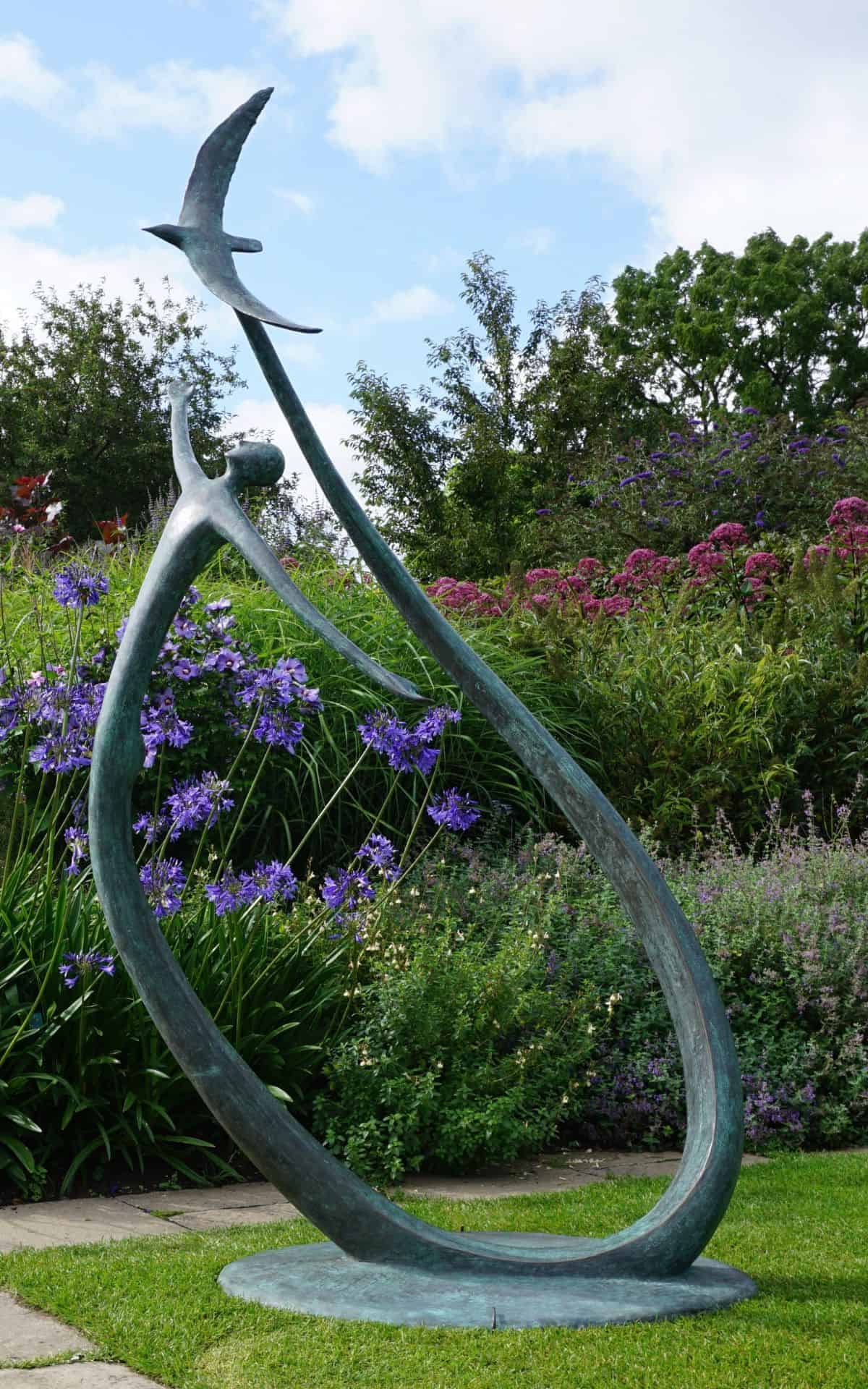 A sculpture by UK contemporary sculptor, Jeremy Moulsdale.
