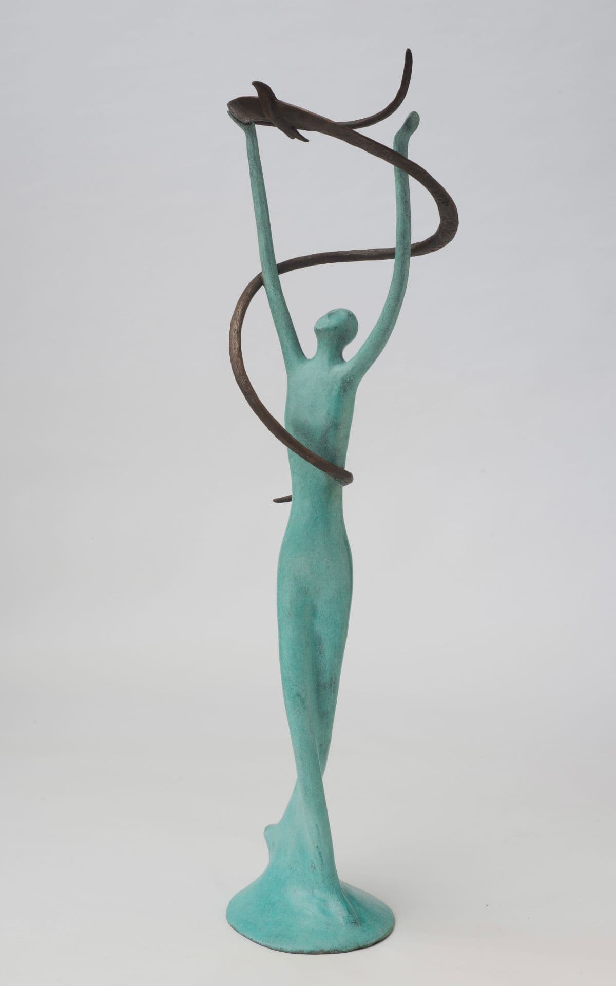 A sculpture by UK contemporary sculptor, Jeremy Moulsdale.