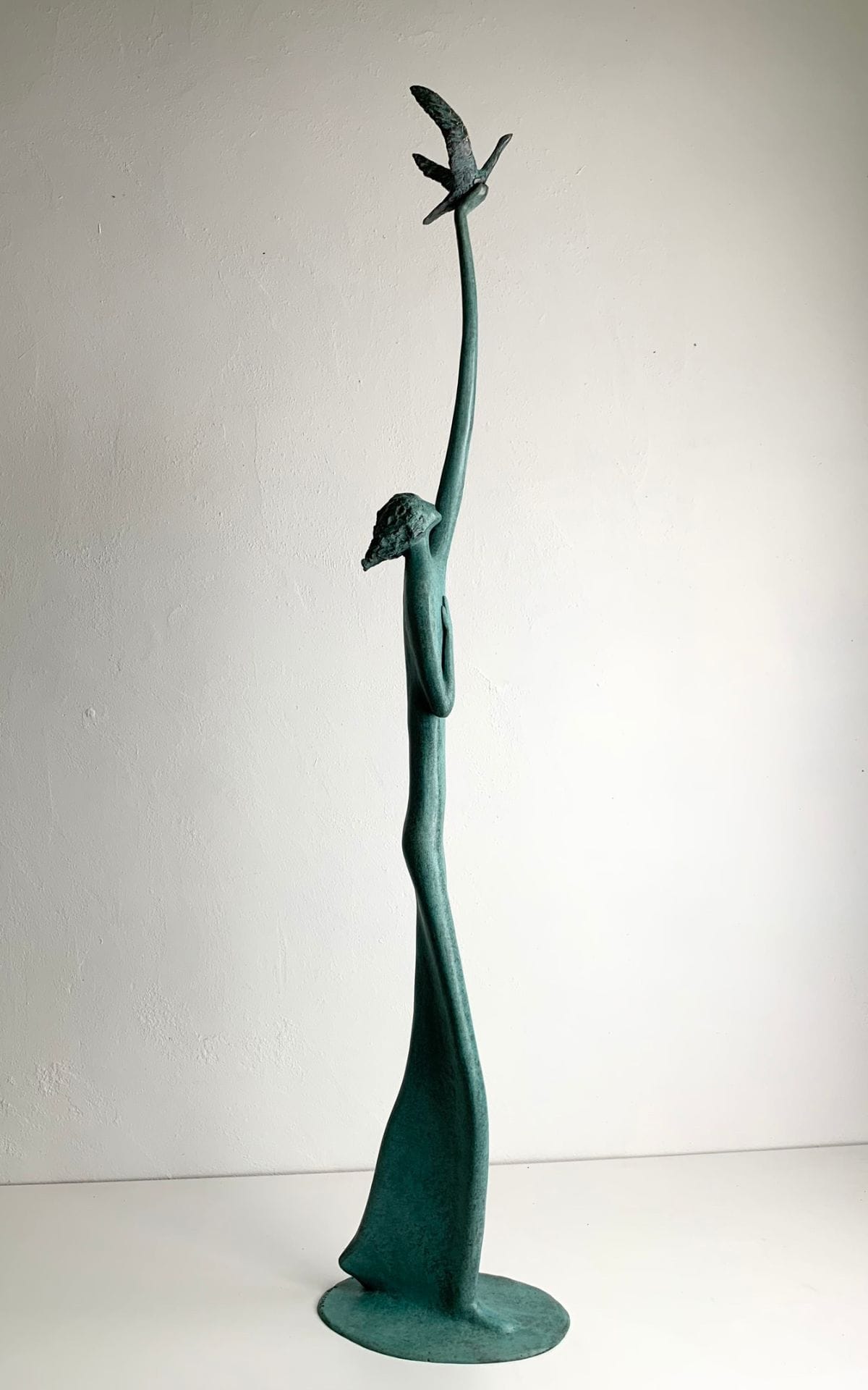 A sculpture by UK contemporary sculptor, Jeremy Moulsdale.